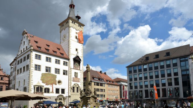 Bürgersprechstunde von Oberbürgermeister Heilig am 14. Januar im Rathaus Bürgersprechstunde von Oberbürgermeister Heilig am 14. Januar im Rathaus