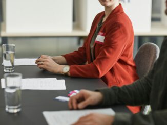 Würzburg sucht Freiwillige als Wahlhelfer für die Kommunalwahl am 8. März 2026